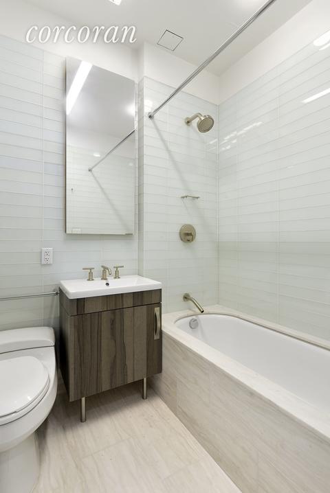 3041 Junietta Ave, Cincinnati, OH 45211 photo 8