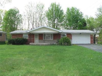 641 Marieda Dr, Cincinnati, OH 45245 photo 1