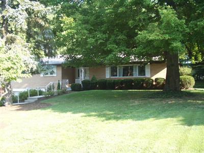 8736 Weller Rd, Montgomery, OH 45249 photo 1