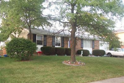 1002 Harrogate Ct, Forest Park, OH 45240 photo 1