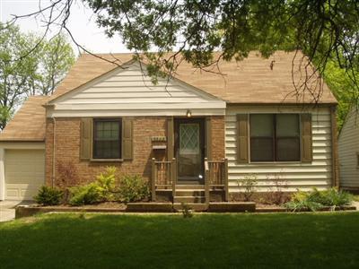 8844 Daly Rd, Cincinnati, OH 45231 photo 1