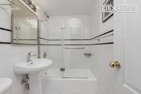 1427 Main St, Cincinnati, OH 45202 photo 7