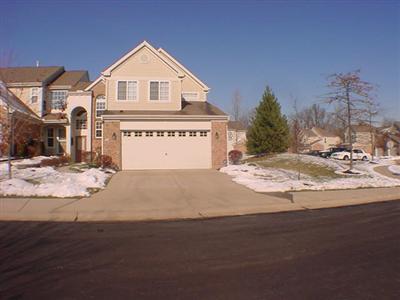 468 Vinegarten Dr, Cincinnati, OH 45255 photo 1