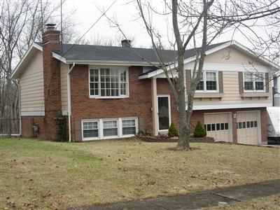 9347 Montoro Dr, Cincinnati, OH 45231 photo 1