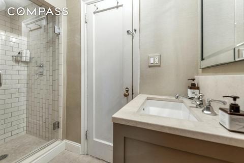 1729 Atson Pl, Cincinnati, OH 45205 photo 10