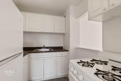 1808 Losantiville Ave, Cincinnati, OH 45237 photo 2