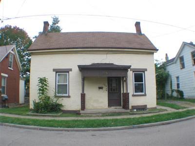 128 Maple St, Reading, OH 45215 photo 1
