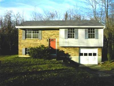 2262 Magdalena Dr, Cincinnati, OH 45231 photo 1