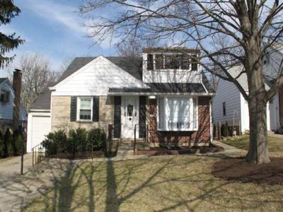 1136 Hempstead Dr, Cincinnati, OH 45231 photo 1