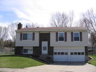 663 Woodgate Rd, Cincinnati, OH 45244 photo 1