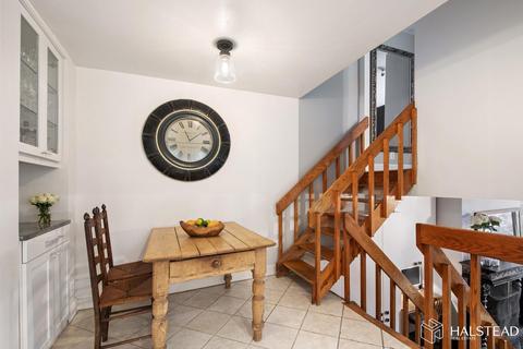 3930 Standish Ave, Cincinnati, OH 45213 photo 6