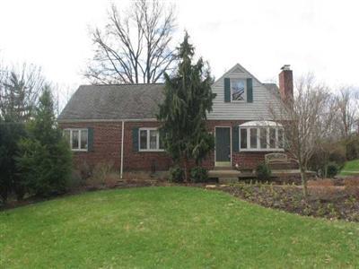 431 Meadowcrest Rd, Cincinnati, OH 45231 photo 1