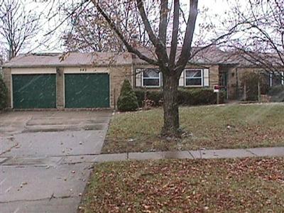 949 Waycross Rd, Forest Park, OH 45240 photo 1