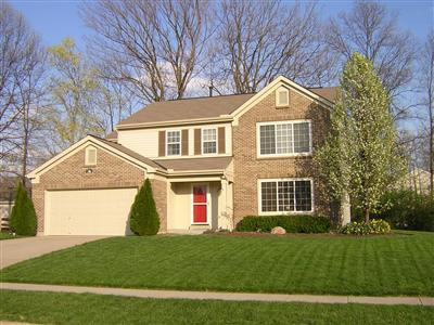 719 Regent Rd, Cincinnati, OH 45245 photo 1