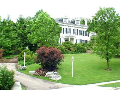 1206 Edwards Rd, Cincinnati, OH 45208 photo 1