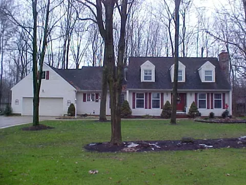 801 Oak Dr, Marion, OH 43302 photo 1