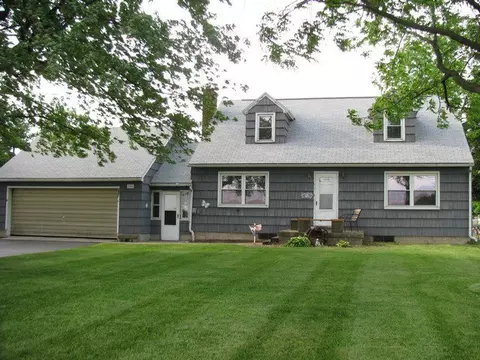 754 Barks Rd E, Marion, OH 43302 photo 1