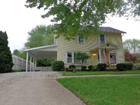 207 Marion St S, Waldo, OH 43356 photo 1