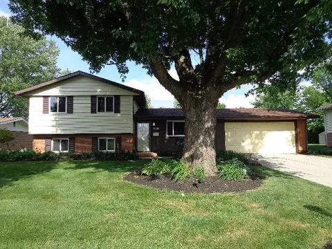 508 Edgefield Dr, Marion, OH 43302 photo 1