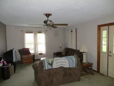 4217 Lyons Rd, Caledonia, OH 43314 photo 13