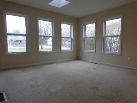 1196 Timber Ln, Marion, OH 43302 photo 4