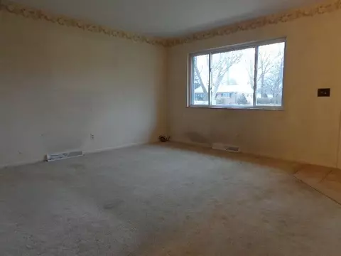 1196 Timber Ln, Marion, OH 43302 photo 2