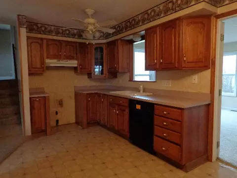 1196 Timber Ln, Marion, OH 43302 photo 3