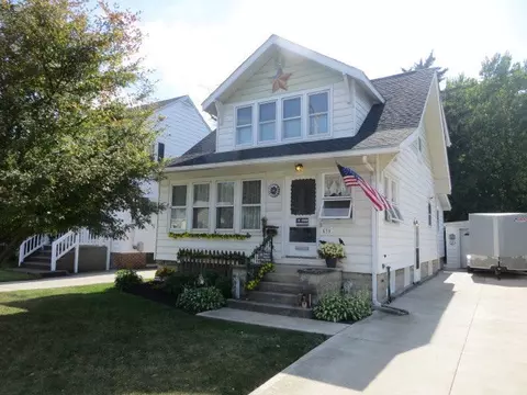 539 Forest St, Marion, OH 43302 photo 1