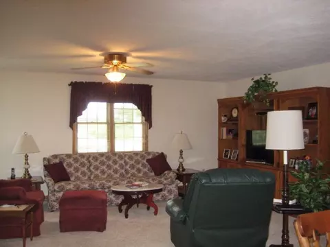2549 Owens Rd W, Prospect, OH 43342 photo 2