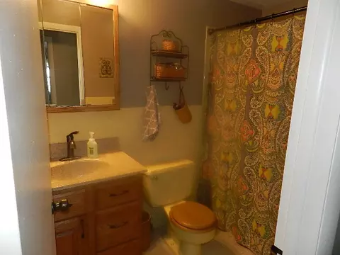 447 Edgefield Dr, Marion, OH 43302 photo 8