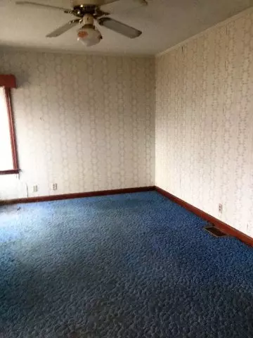 542 Universal Ave, Marion, OH 43302 photo 3