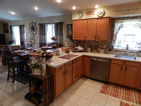 202 Neil Ave, Marion, OH 43302 photo 9