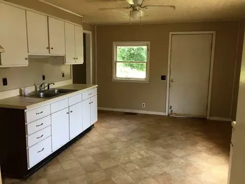 456 E George St, Marion, OH 43302 photo 6