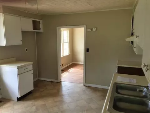 456 E George St, Marion, OH 43302 photo 7