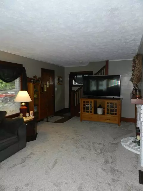 495 Forest St, Marion, OH 43302 photo 3
