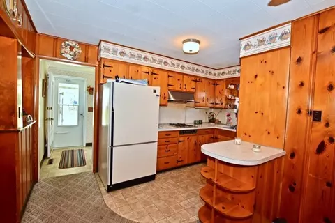 1067 Bennett St, Marion, OH 43302 photo 8