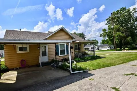 1067 Bennett St, Marion, OH 43302 photo 3