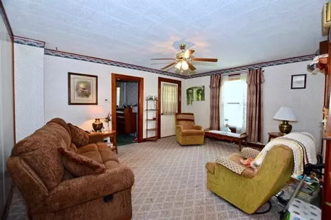1067 Bennett St, Marion, OH 43302 photo 13