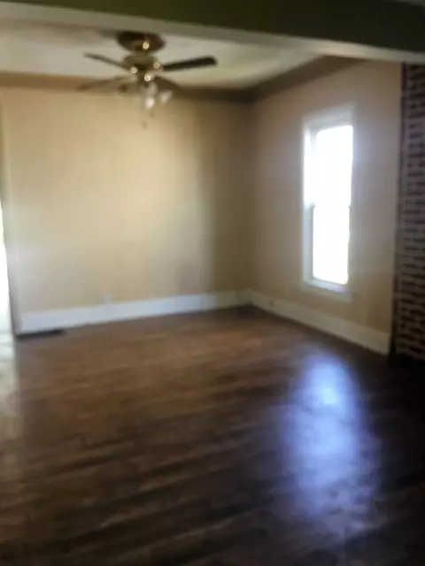 112 S Elm St, Prospect, OH 43342 photo 3