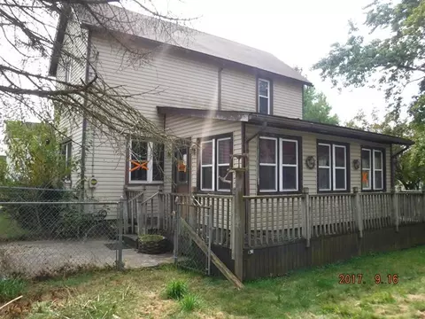 205 Nye St, Marion, OH 43302 photo 2