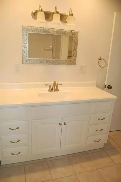 547 Olney Ave, Marion, OH 43302 photo 9