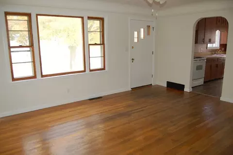 547 Olney Ave, Marion, OH 43302 photo 10