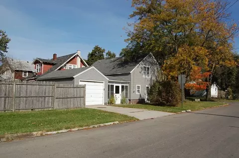 547 Olney Ave, Marion, OH 43302 photo 19