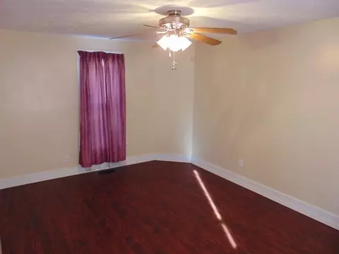 470 Cherry St, Marion, OH 43302 photo 4