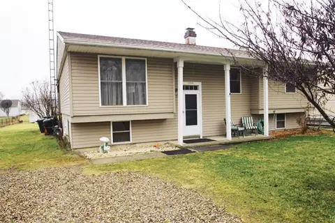 2669 Capaldi Dr, Marion, OH 43302 photo 1