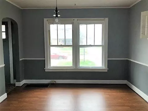 423 Forest St, Marion, OH 43302 photo 8