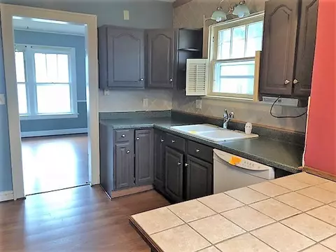 423 Forest St, Marion, OH 43302 photo 5