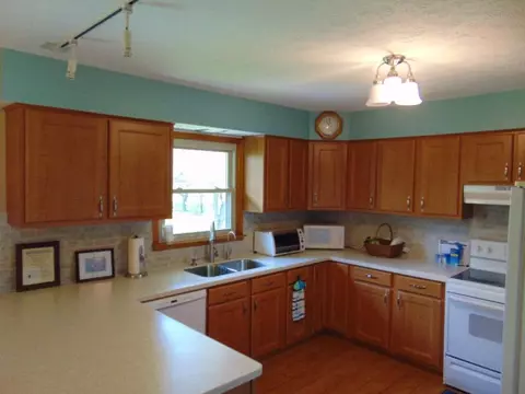 785 Wolfinger Rd, Marion, OH 43302 photo 18