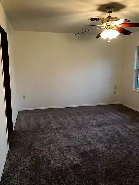 486 Biscayne Ave, Marion, OH 43302 photo 17