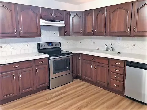 486 Biscayne Ave, Marion, OH 43302 photo 2